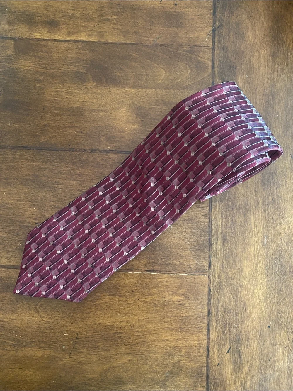 Enrico Guccini 100% silk Classic Burgundy Patterned Men’s Tie